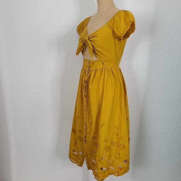 Zara Mustard Yellow Cut Out Button Up Midi Dress - Picture 9 of 9